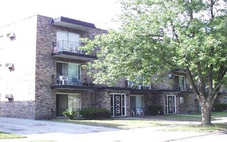 3341 147th Pl Apartments