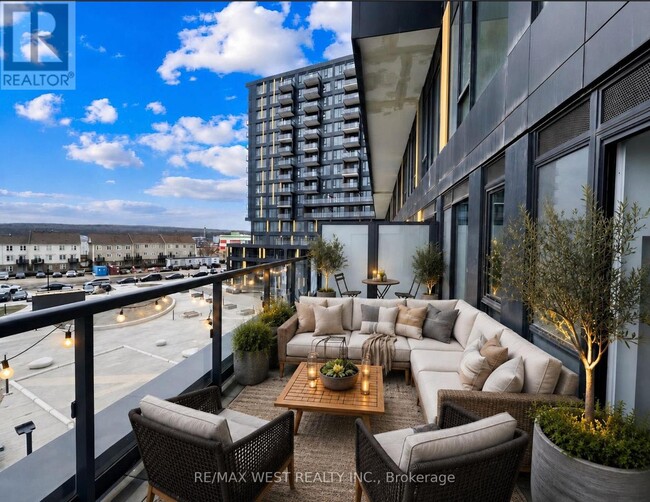 property at 4878 Powers Cmn