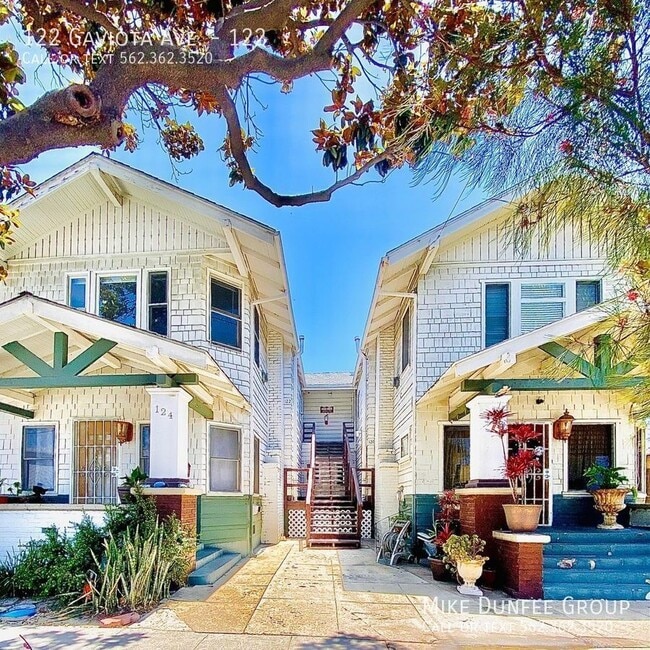 property at 122 Gaviota Ave