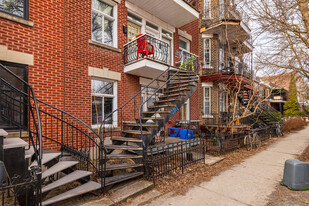 5492-5498 3E Av in Montréal, QC - Building Photo