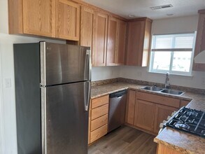 1122 Garfield St in Medford, OR - Building Photo - Building Photo