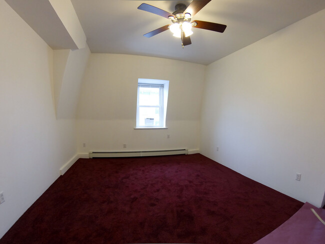 52 Main St, Unit 3 in Sussex, NJ - Building Photo - Building Photo
