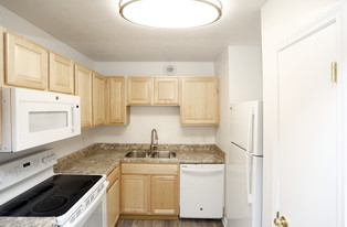 Eagle Creek Court Apartments