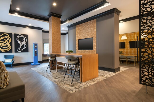 The Alexander Apartments in Alexandria, VA - Building Photo - Building Photo