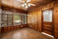 2602 Oakdale St photo'