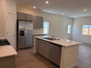 7507 Grassy Plns Dr in Reno, NV - Building Photo - Building Photo