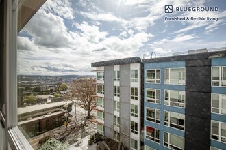 120 Broadway in Seattle, WA - Building Photo - Building Photo