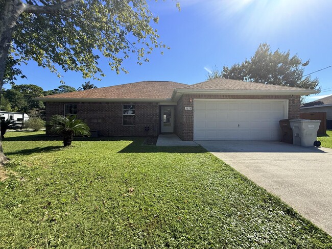 2628 Andorra St in Navarre, FL - Building Photo - Building Photo