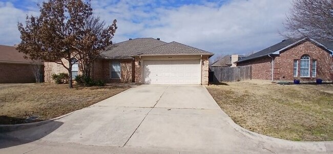 property at 3909 Periwinkle Dr