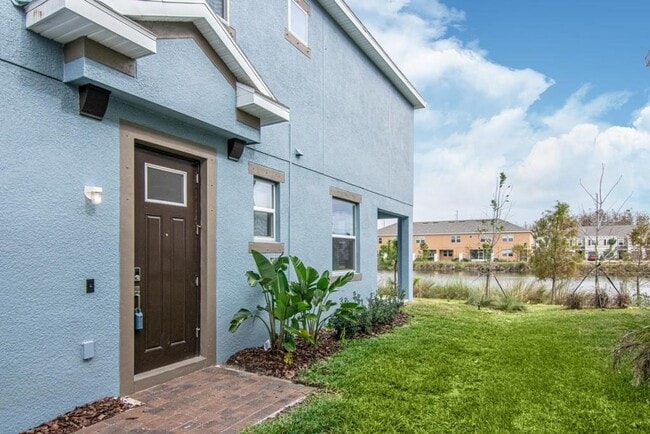 18628 Noble Caspian Dr in Lutz, FL - Building Photo - Building Photo