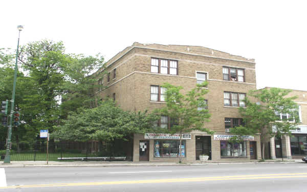 4030-4032 W Irving Park Rd