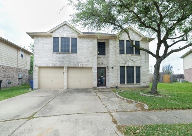 5121 Alderney Ct