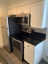 2800 Douglas Ave in Dallas, TX - Foto de edificio - Building Photo