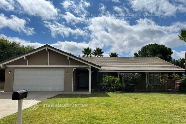 property at 25137 Lamayo Ave