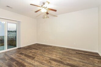 2946 Old Field Rd in Sumter, SC - Building Photo - Building Photo