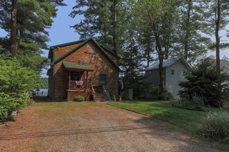 16 Germantown Rd in Derry, NH - Building Photo - Building Photo