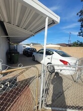 137 E R St in Wilmington, CA - Building Photo - Building Photo