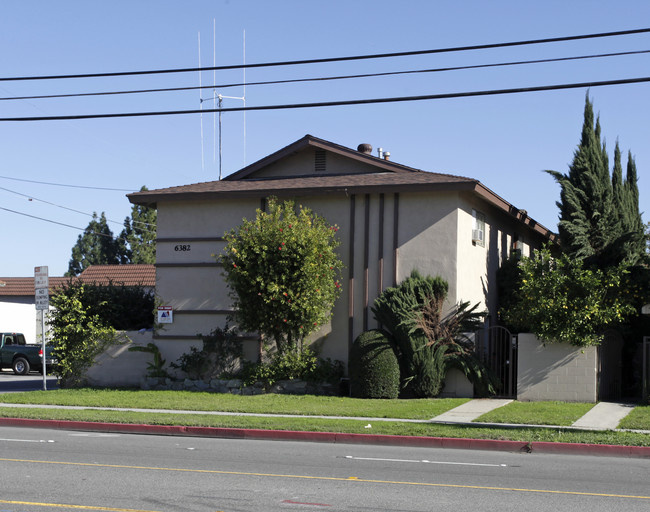 6382 Stanton Ave in Buena Park, CA - Building Photo - Building Photo