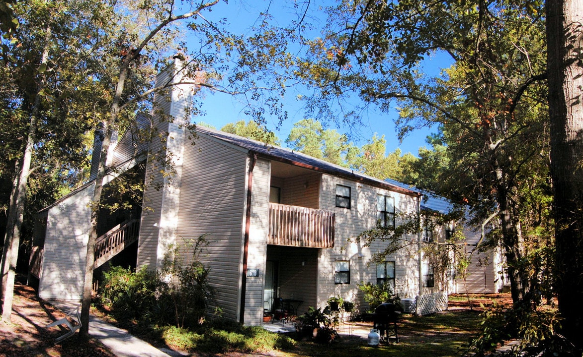 Quail Forest Apartments in Wilmington, NC - Building Photo