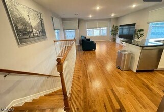 201 Schuyler Ave in Newark, NJ - Building Photo - Building Photo