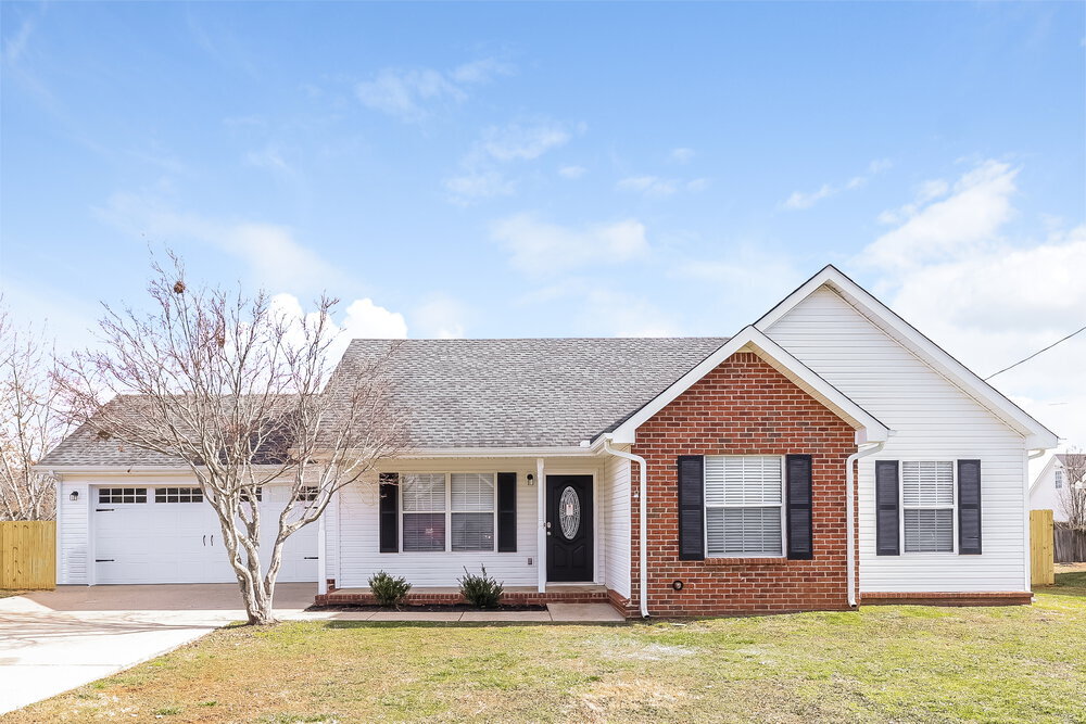 2922 Henderson Ln in Murfreesboro, TN - Building Photo