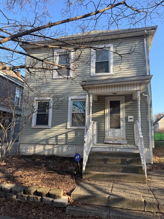 568 W 2nd Ave in Columbus, OH - Building Photo