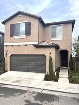 6212 E Sydney Dr in Fresno, CA - Building Photo