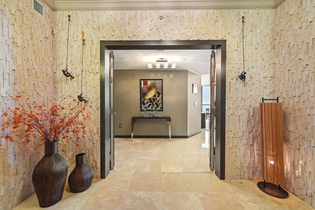 property at 3101 S Ocean Dr