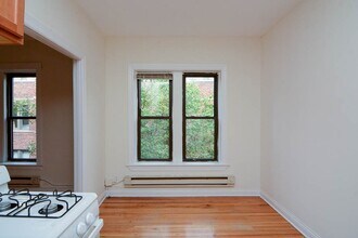 3828.5 N Fremont St, Unit E4 in Chicago, IL - Building Photo - Building Photo