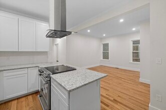 17 Cameron Ave in Cambridge, MA - Building Photo - Building Photo