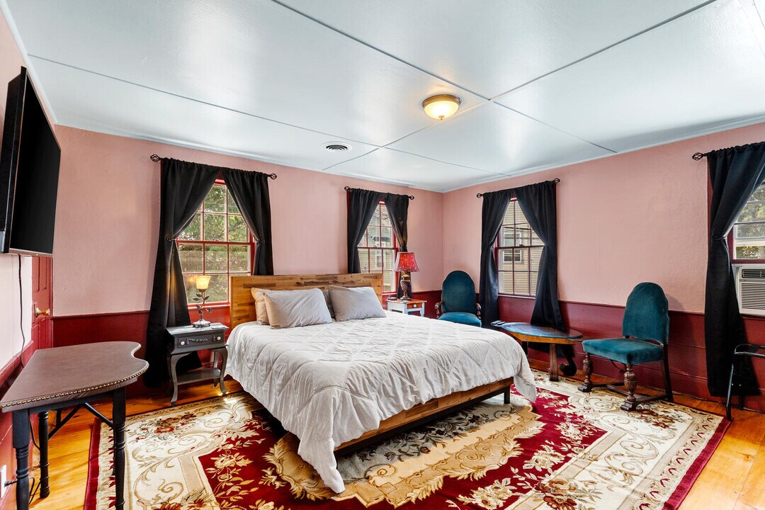 25 Becket St, Unit 2 in Salem, MA - Building Photo