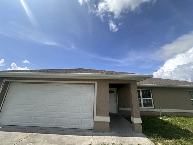 property at 489 Marion Oaks Blvd