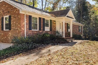 2500 Kimbrough Cir in Charlottesville, VA - Building Photo - Building Photo