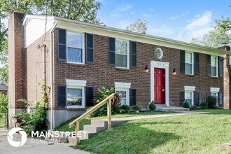 12318 Crosswinds Dr in Middletown, KY - Building Photo - Building Photo