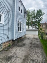 2406 Searsdale Ave in Cleveland, OH - Building Photo - Building Photo