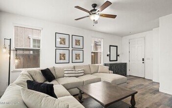 3890 Dominus Dr in Sparks, NV - Building Photo - Building Photo