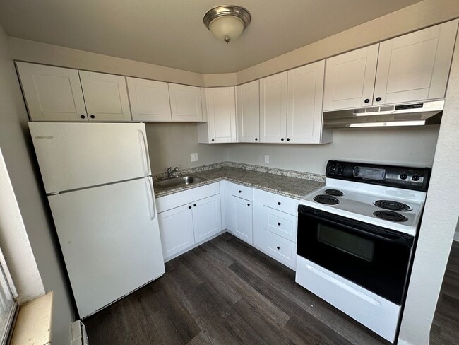 6911 W 24th Ave in Edgewater, CO - Building Photo - Building Photo