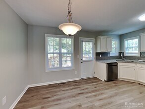 80 Fairfax Dr in Rockmart, GA - Building Photo - Building Photo