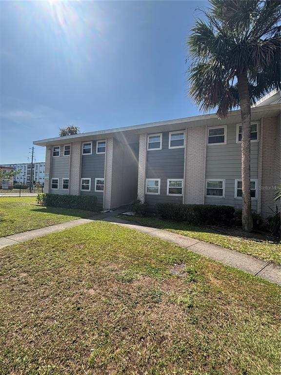 property at 818 Sky Lake Cir