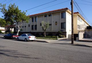 Monte Carlo Apartments in Hawthorne, CA - Building Photo - Building Photo