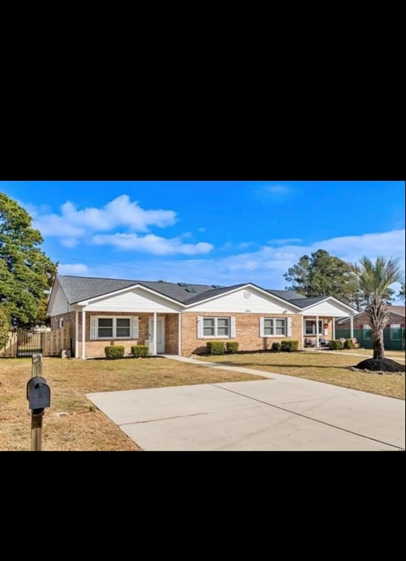 1004 Belle Dr, Unit B in North Myrtle Beach, SC - Foto de edificio - Building Photo