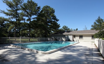 Edge at Lakeside in Orange Park, FL - Building Photo - Building Photo
