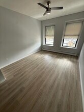 441 Howe Ave in Shelton, CT - Building Photo - Building Photo