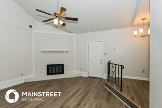 7035 Pam Dr in Millington, TN - Building Photo - Building Photo