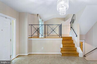 6503 Friars Ct in Bethesda, MD - Building Photo - Building Photo