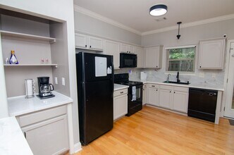 1124 Woodbury Falls Ct in Nashville, TN - Building Photo - Building Photo