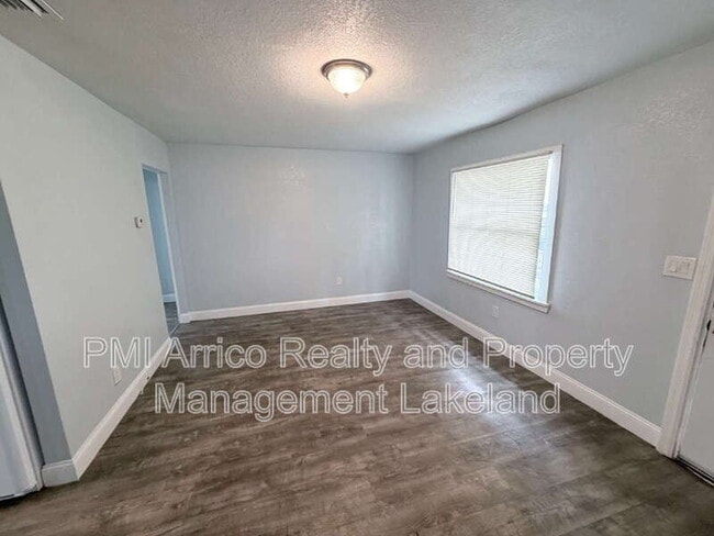 815 N Davis Ave in Lakeland, FL - Building Photo - Building Photo