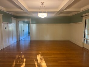 199 Saranap Ave, Unit 199 in Walnut Creek, CA - Building Photo - Building Photo