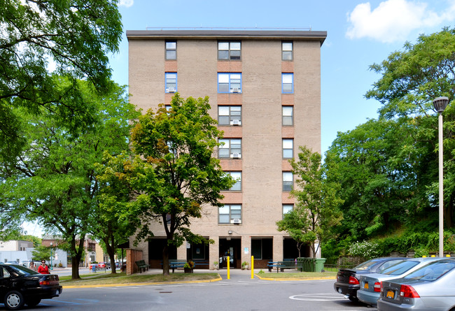 Ten Eyck Apartments in Schenectady, NY - Building Photo - Building Photo