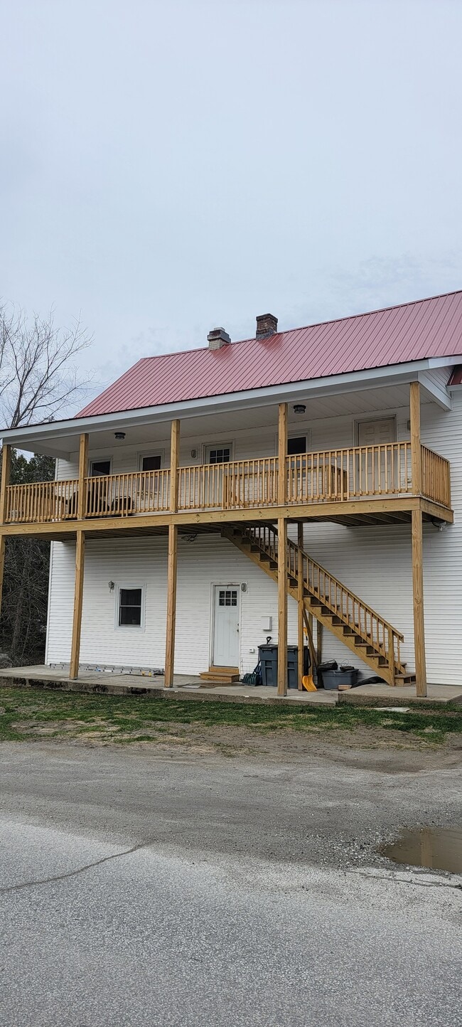 77 Belmont Rd, Unit Apt # 3